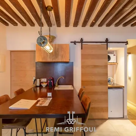 Apartmán La Cachette De Lucie Heart Of 100m From The Port 2 Guests *