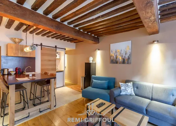 Lägenhet La Cachette De Lucie Heart Of 100m From The Port 2 Guests